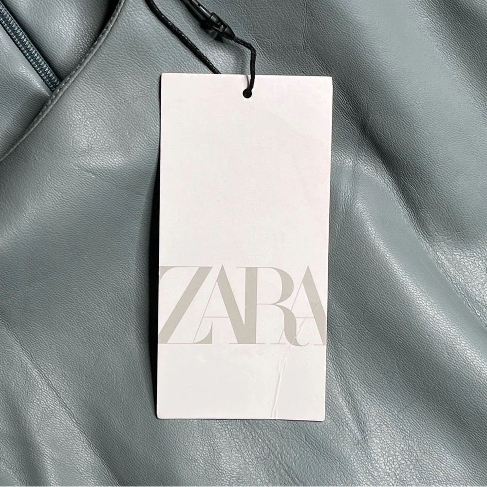 NWT ZARA Faux Leather Mini Dress Puff Sleeve Zip Wrist Green Blogger Fave - Picture 12 of 13